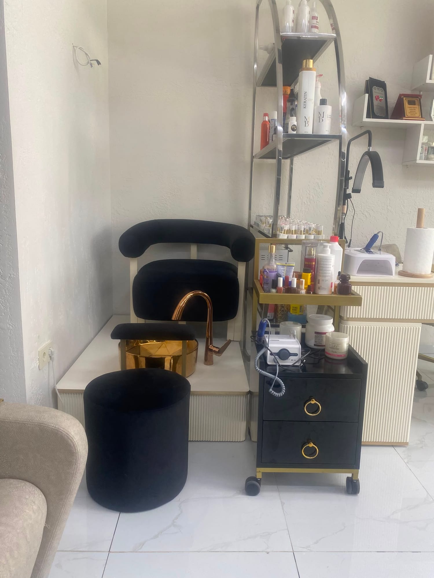 SADA ELITE Kadıköy şubesi — Pedikür ünitesi